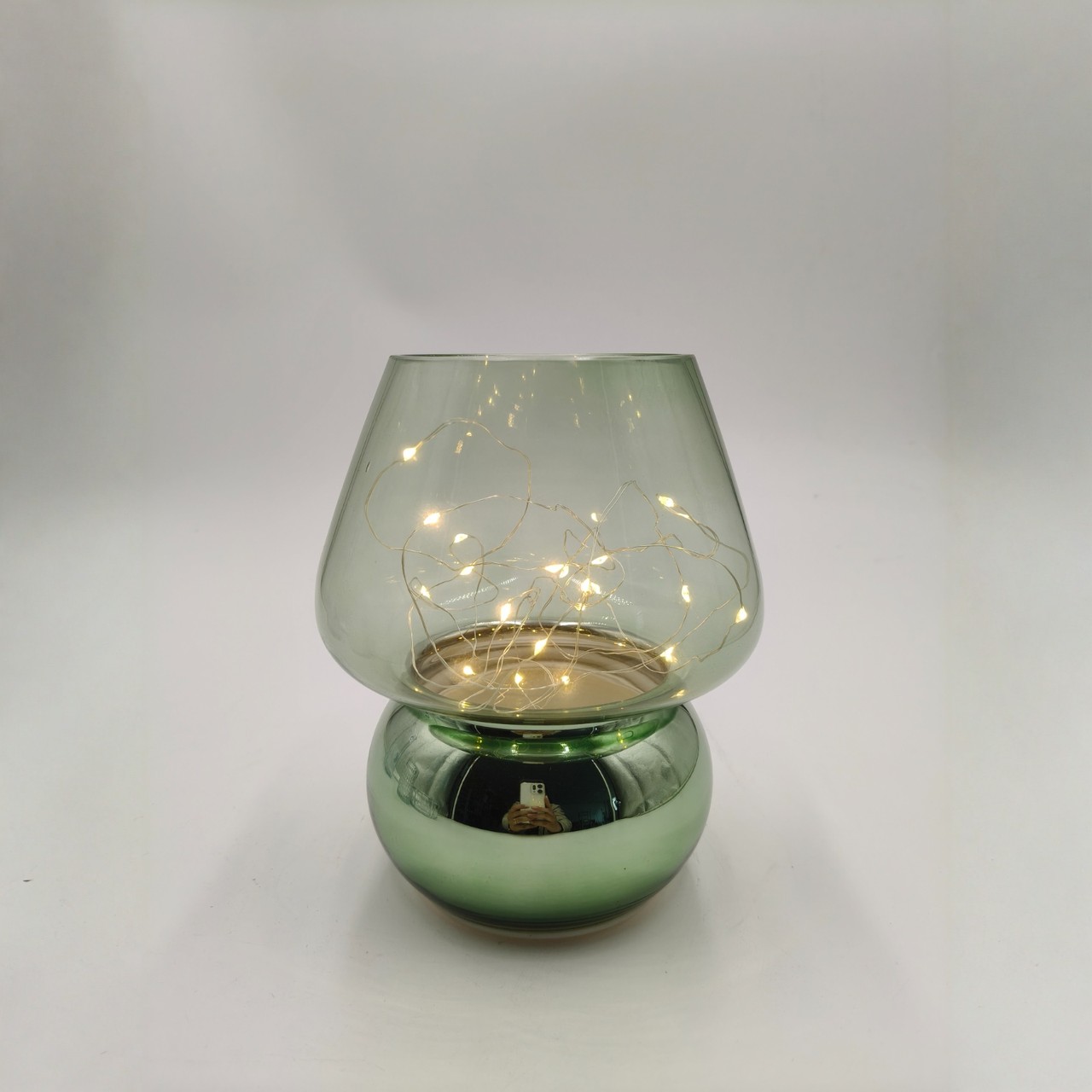 Glass Mushroom Battery-Powered Lamp -Cute Mushroom Shape, Compact Portable Without Restraints, Adding Warmth to Any Corner(Battery Not Included)
