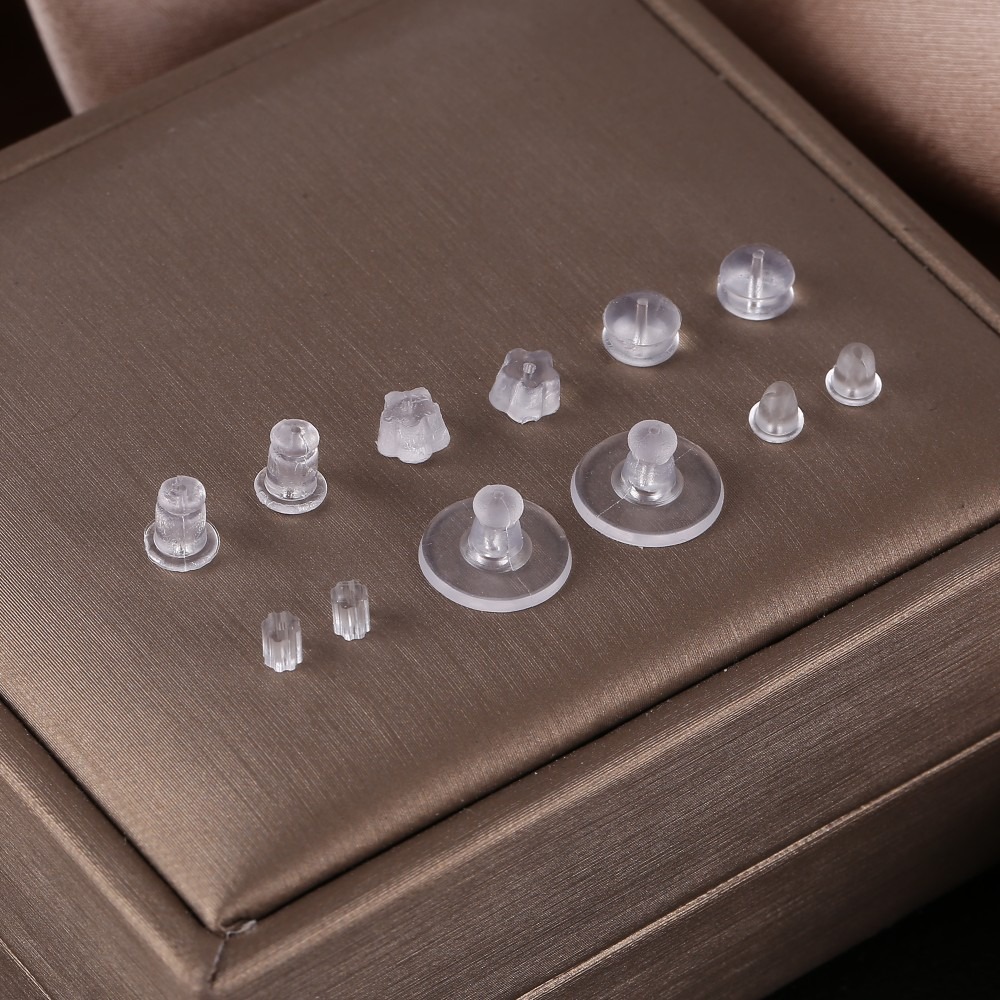 A must - have for jewelry! There are six innovatively designed earring rubber stoppers, 650 in number, adding both practicality and beauty to your earrings